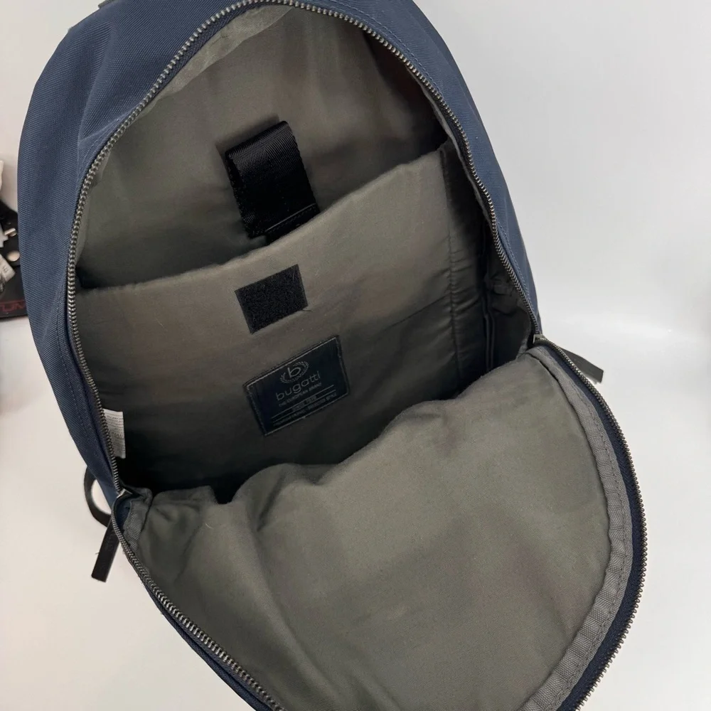 Bugatti men navy